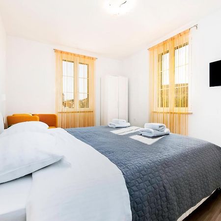 City Comfort Apartments Rovinj Zewnętrze zdjęcie