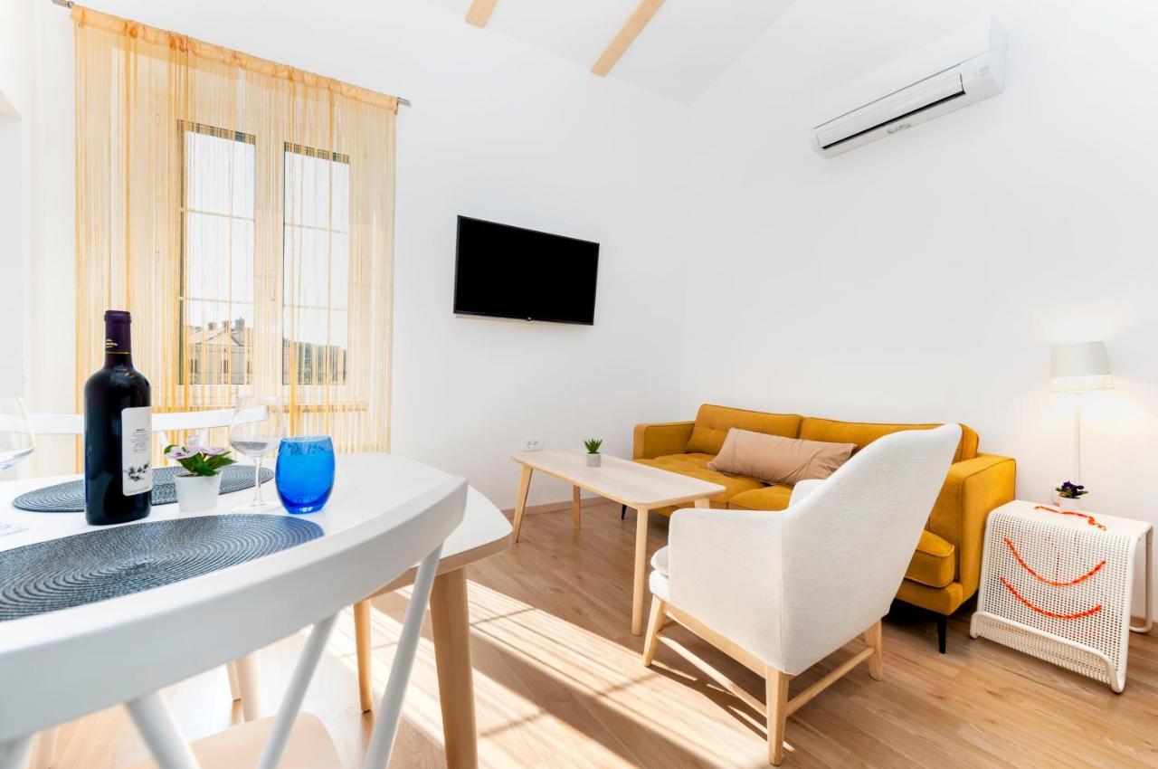 City Comfort Apartments Rovinj Zewnętrze zdjęcie