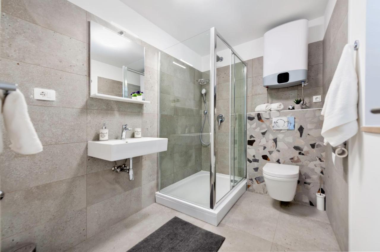 City Comfort Apartments Rovinj Zewnętrze zdjęcie